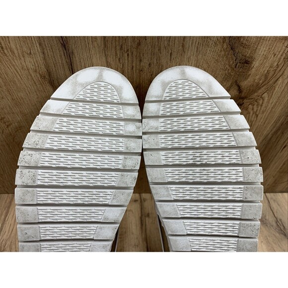 Easy Street Bugsy Slip On Flats Women's Size 11M Egg Shell White 31-7243 - Picture 12 of 15